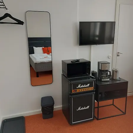 Hangon Asema 2 - Lemmikit Sallittu Apartmanhotel 3*